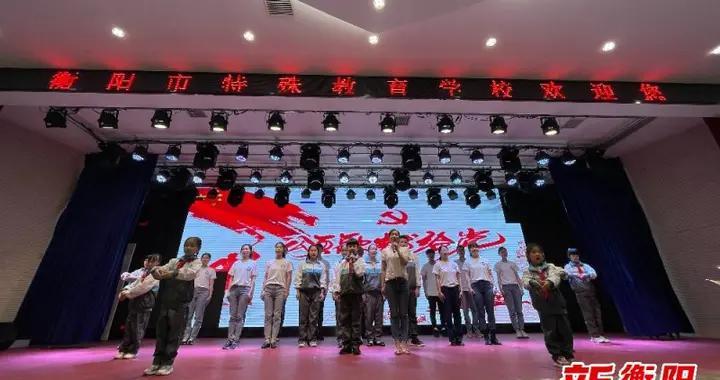 男生跟女生说再见，睡觉了，是真的睡了吗？游戏画面